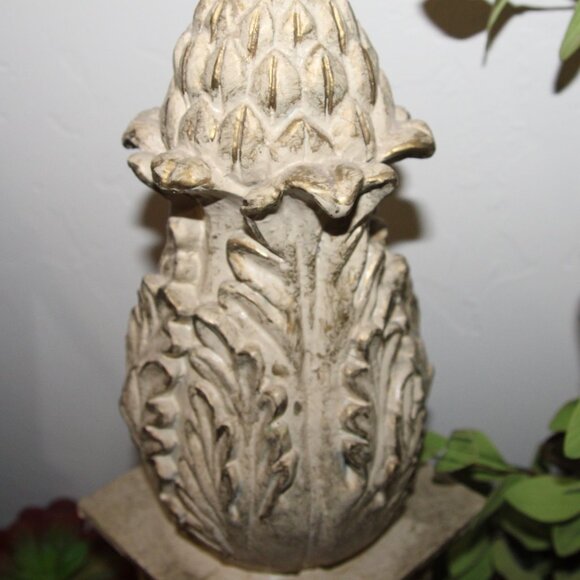 Shabby Ornate 16" Old World French Country Cream & Gold Decor Finial - Picture 6 of 10